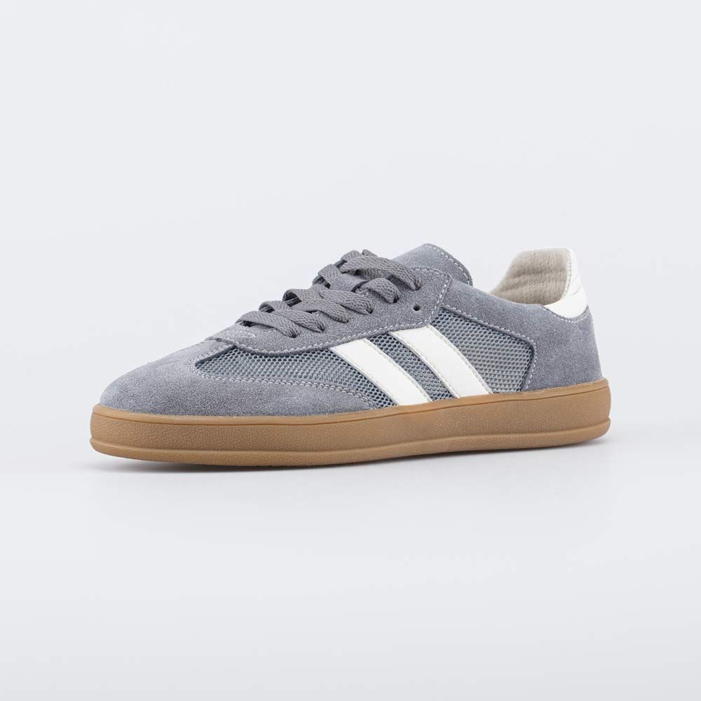 Полуботинки детские комбинированные Полуботинки детские комбинированные 2 395 руб.