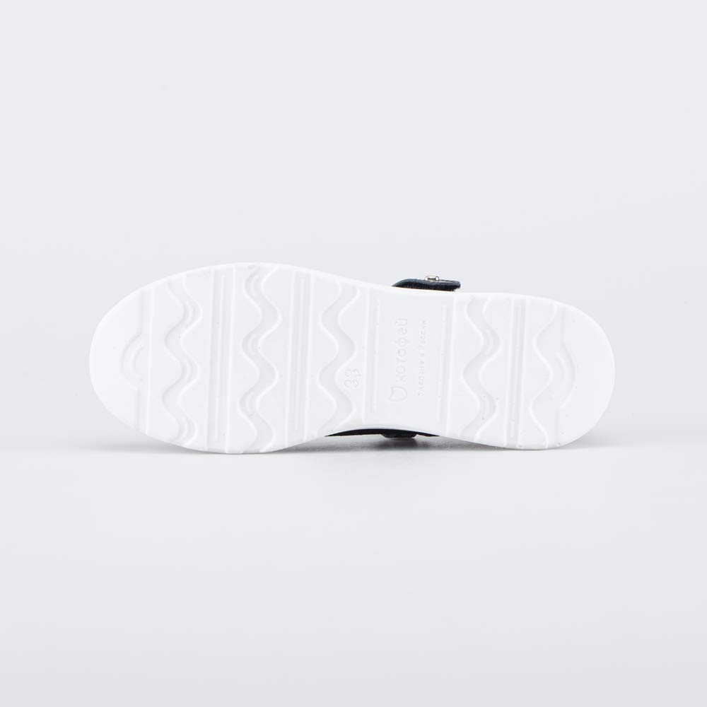 Туфли детские Туфли детские 2 400 руб.