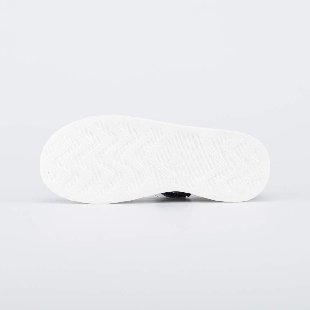 Туфли 1 685 руб.