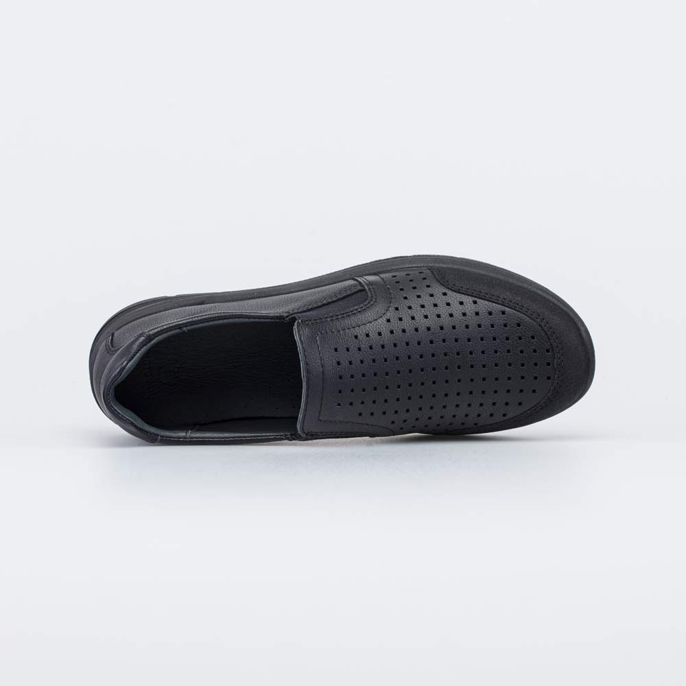 Полуботинки школьные Нат. кожа Полуботинки школьные Нат. кожа 2 050 руб.