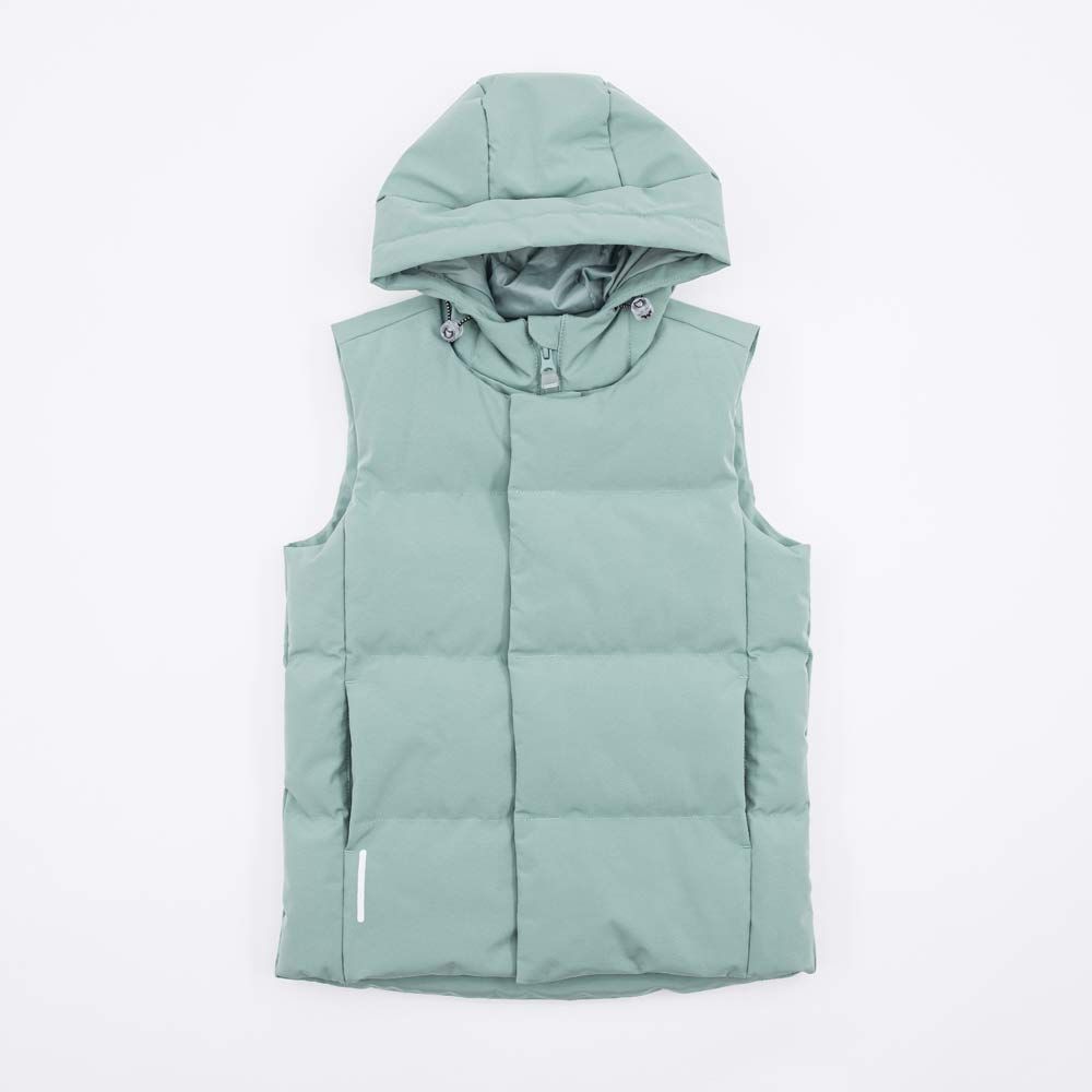 07857041-41 Жилет детский зеленый р.164 2 760 руб.