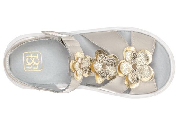 Сандалии 720 руб.