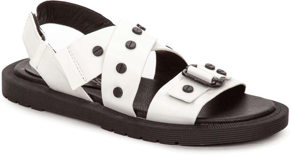 Сандалии 499 руб.