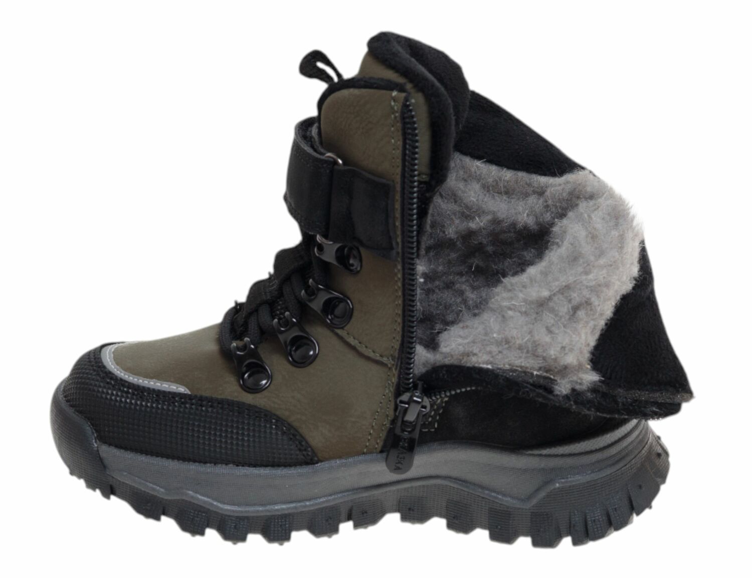 Ботинки детсике зимние 1 591 руб.