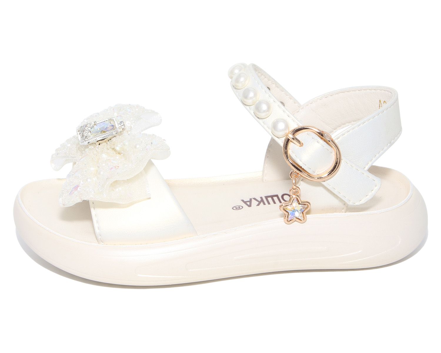 Сандалии 1 100 руб.