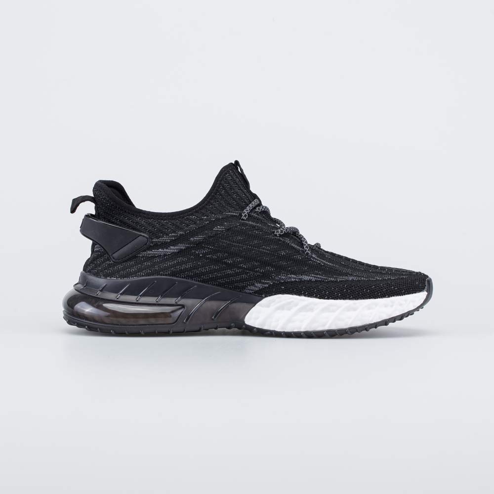 Кроссовки 1 990 руб.