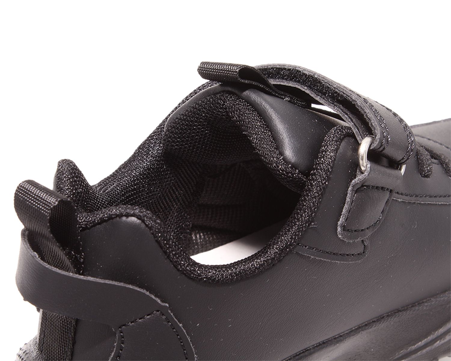 Кроссовки Кроссовки 1 080 руб.