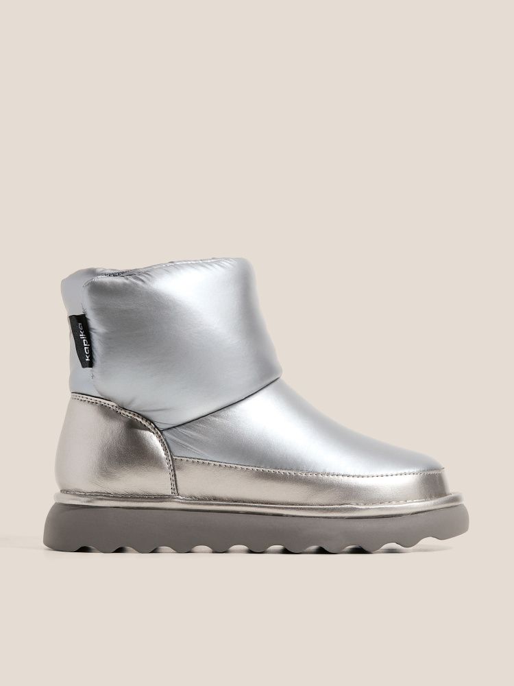 Сапоги детские (дутики) 2 300 руб.