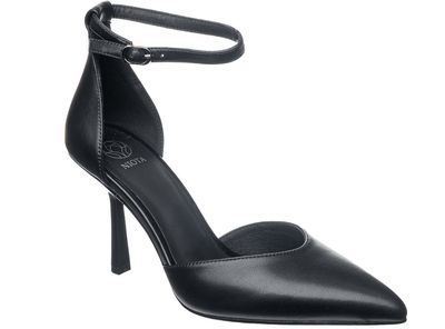 Туфли женские 3 141 руб.