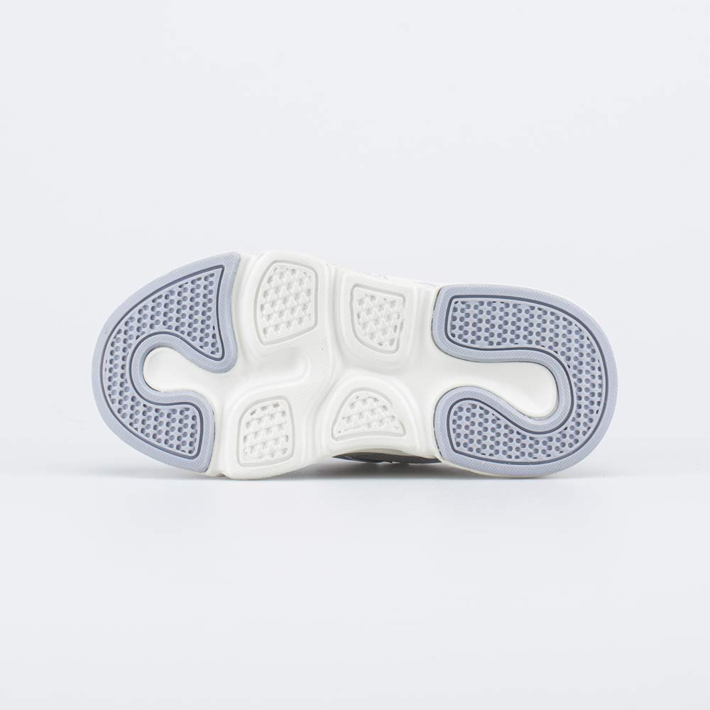 Кроссовки 1 940 руб.