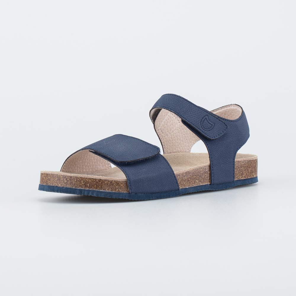 Сандалии 2 195 руб.