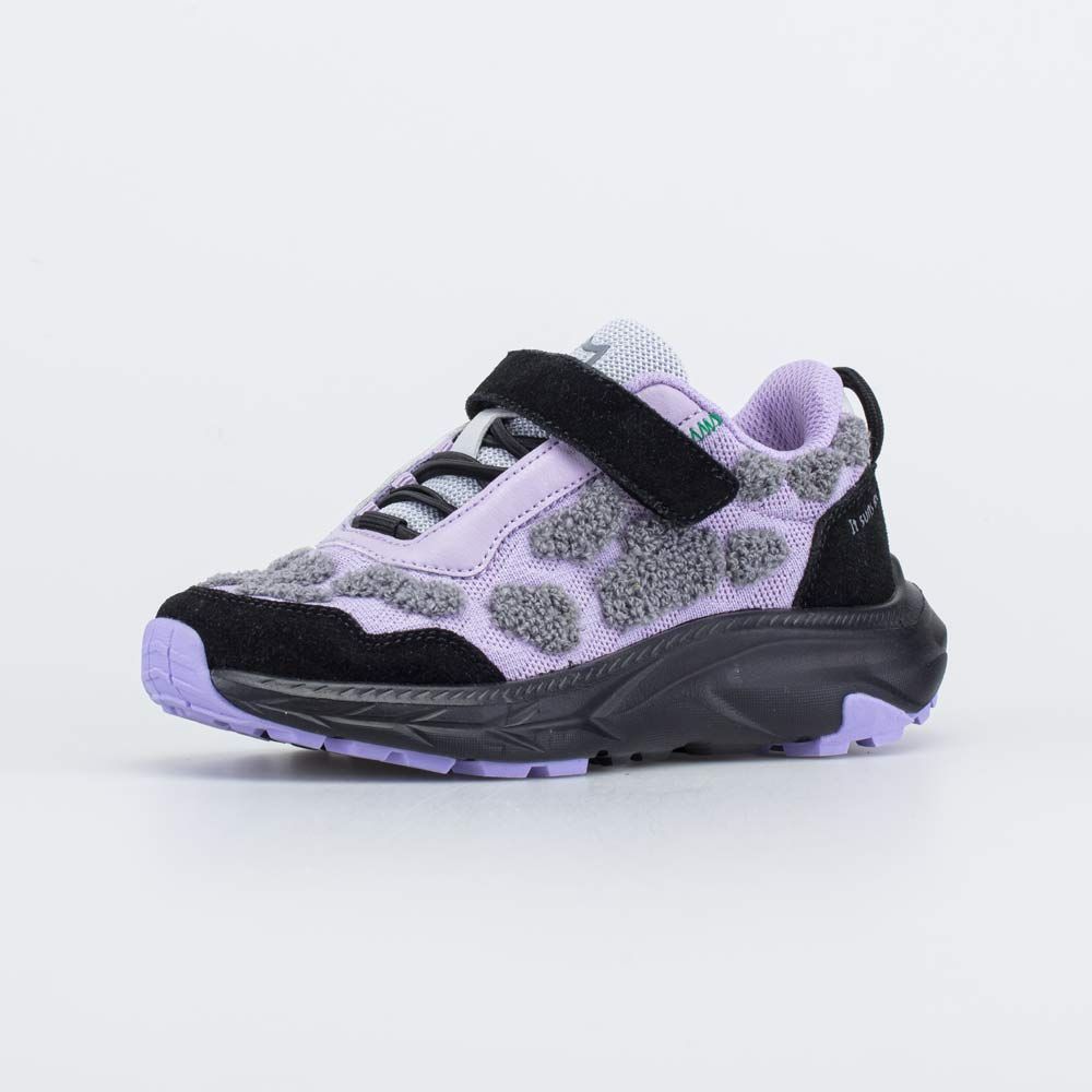 Кроссовки 1 885 руб.