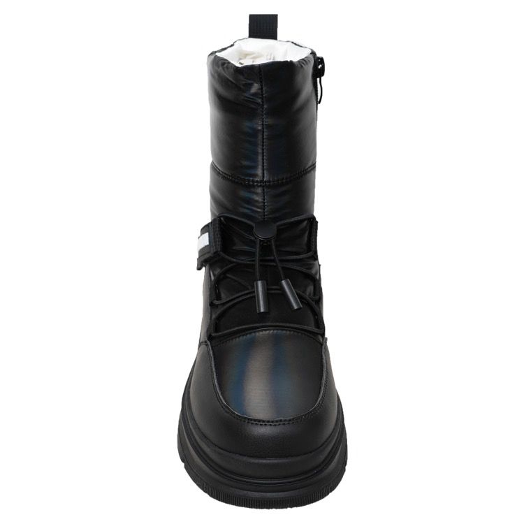 Ботинки 850 руб.