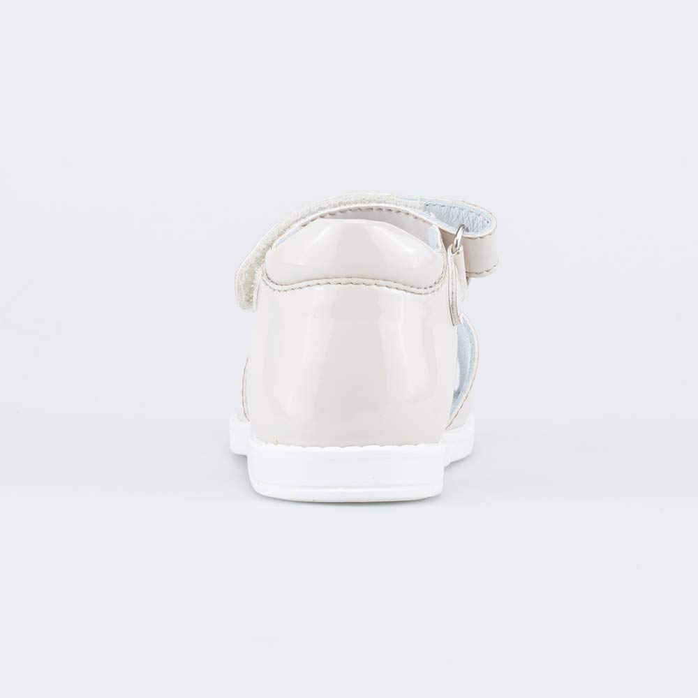 Сандалии Сандалии 1 175 руб.