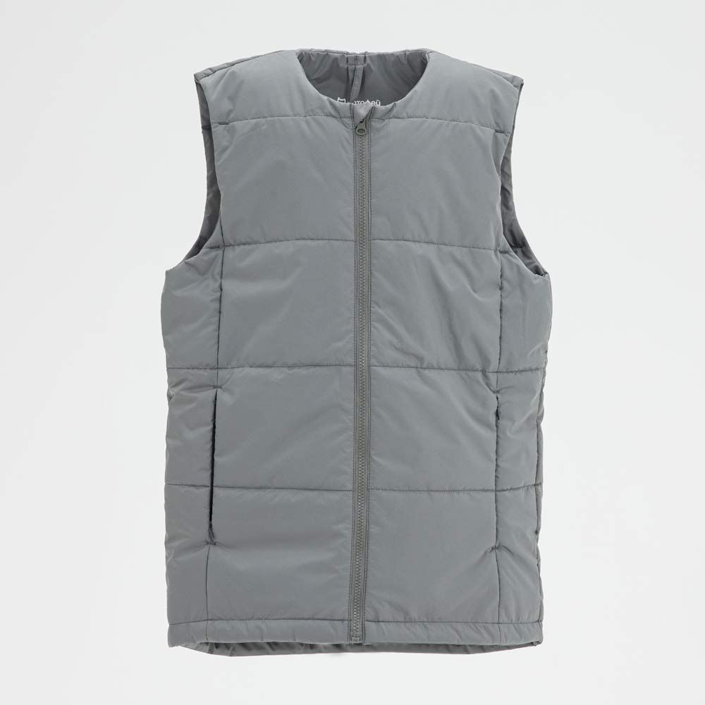 07051020-40 Жилет "Котофей" серый 54-56 2 280 руб.