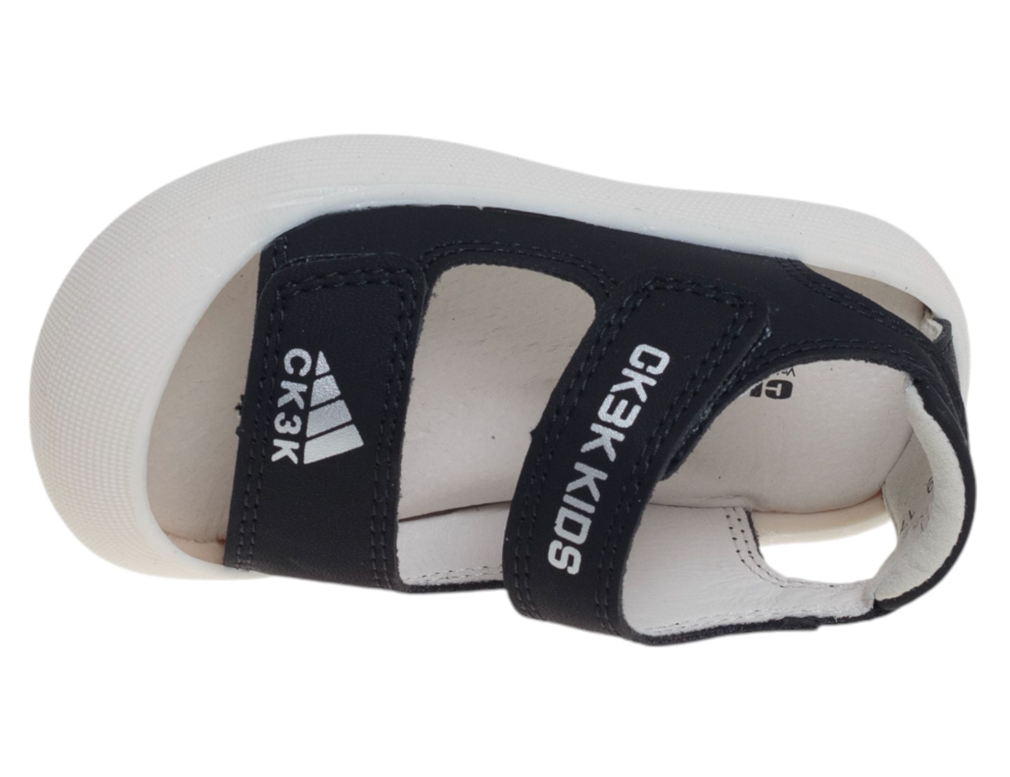 Туфли детские открытые 970 руб.