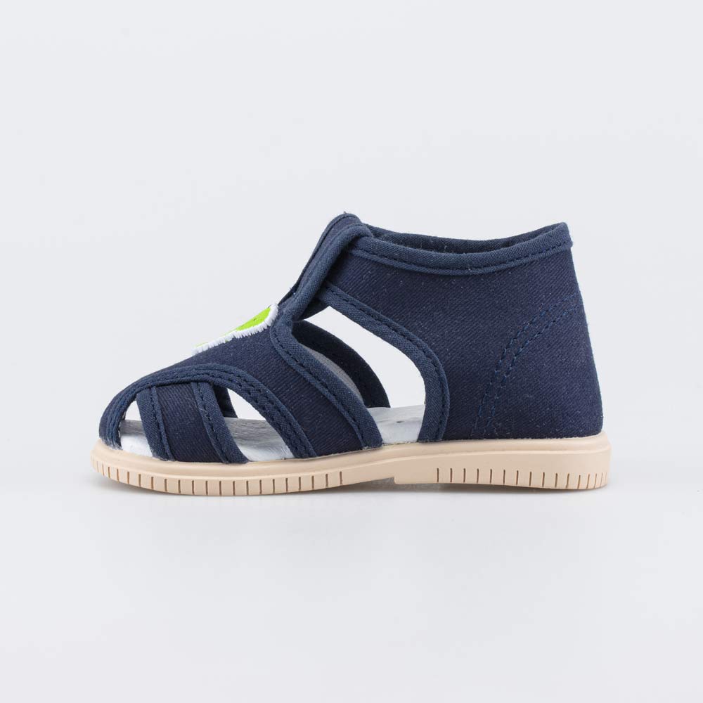 Сандалии Сандалии 890 руб.