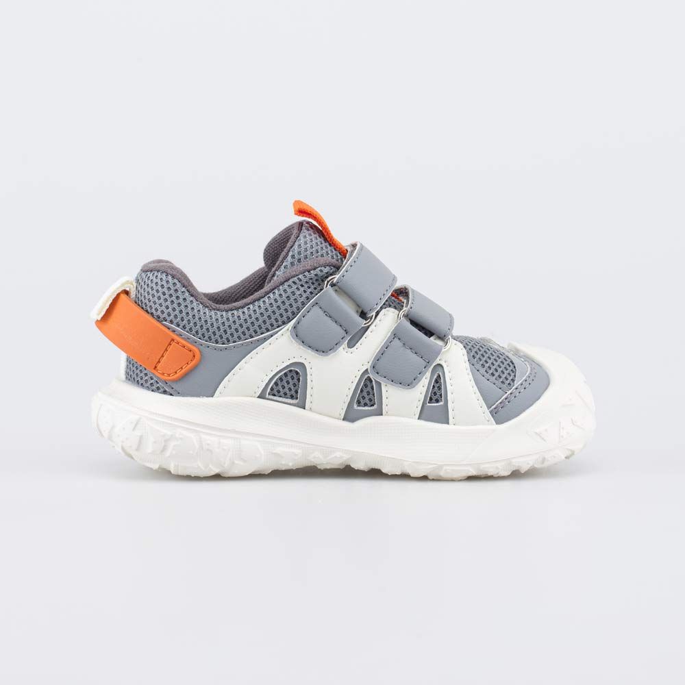 Кроссовки 1 895 руб.